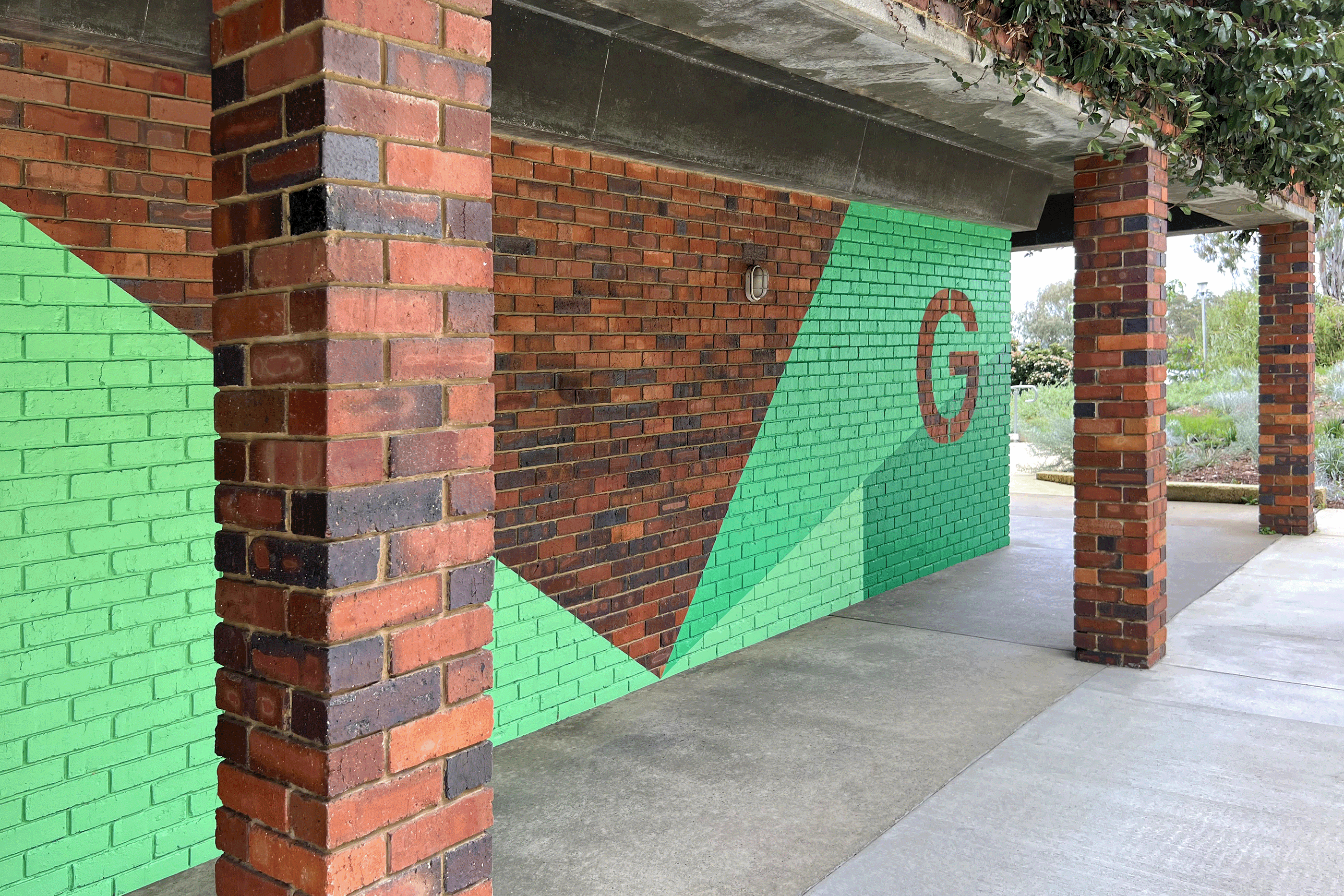 North_Lake_Senior_Campus_green_signage2